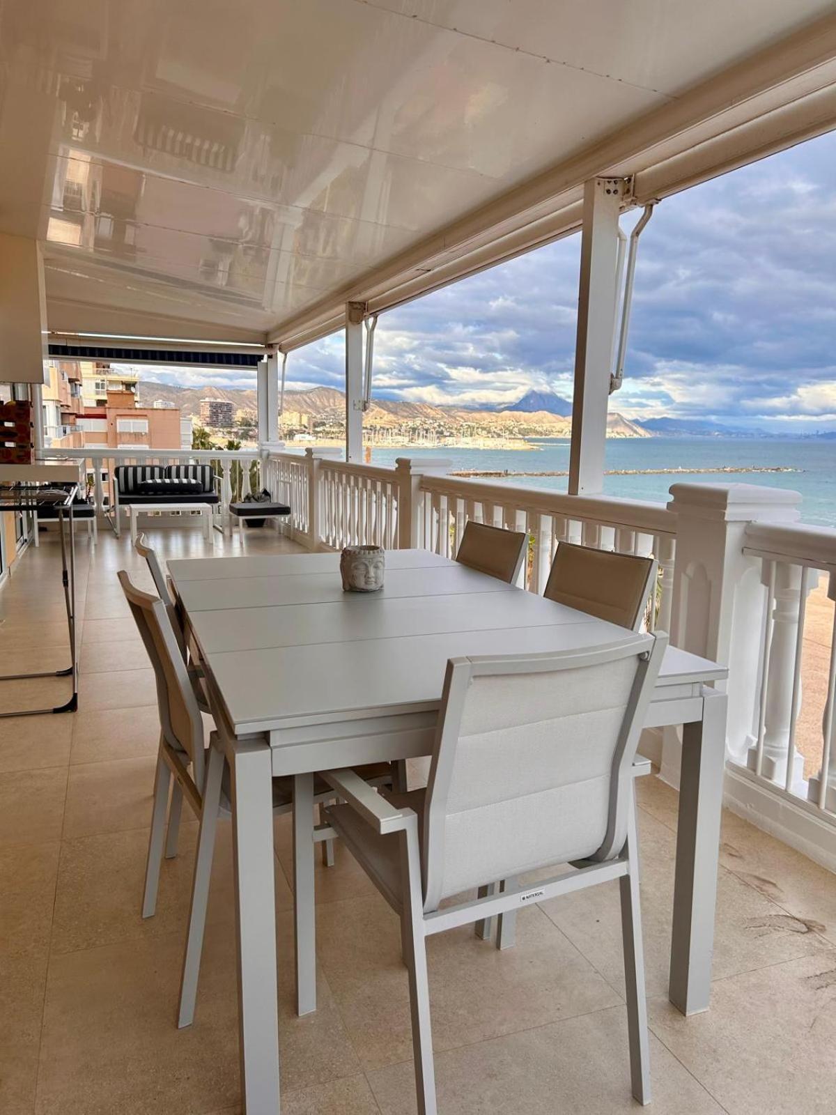 Beach House Brotonss El Campello Εξωτερικό φωτογραφία